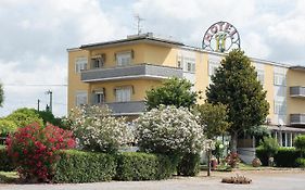 Hotel Sabatino Follonica